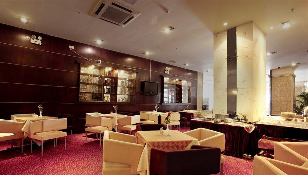 Warm Yes Business Hotel Guangzhou Exterior photo