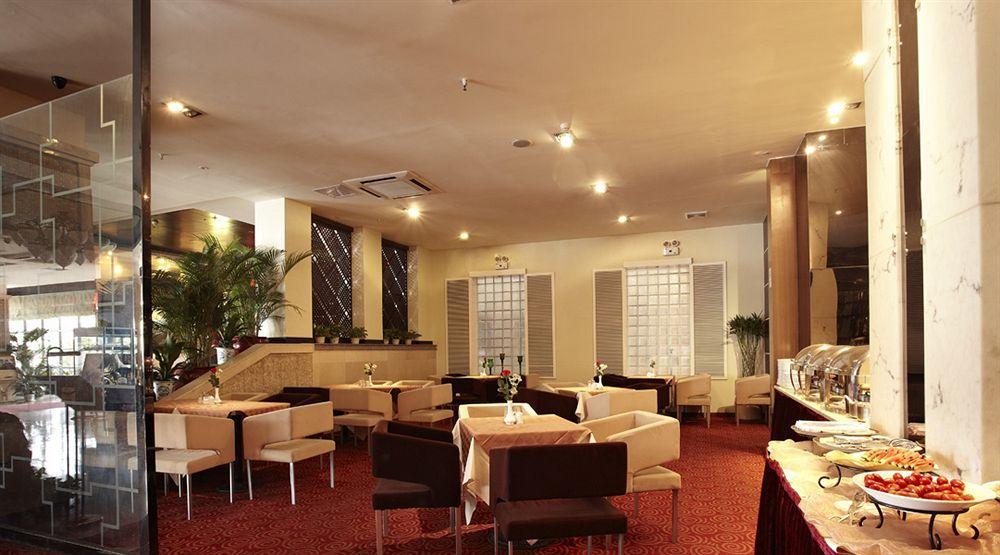 Warm Yes Business Hotel Guangzhou Exterior photo