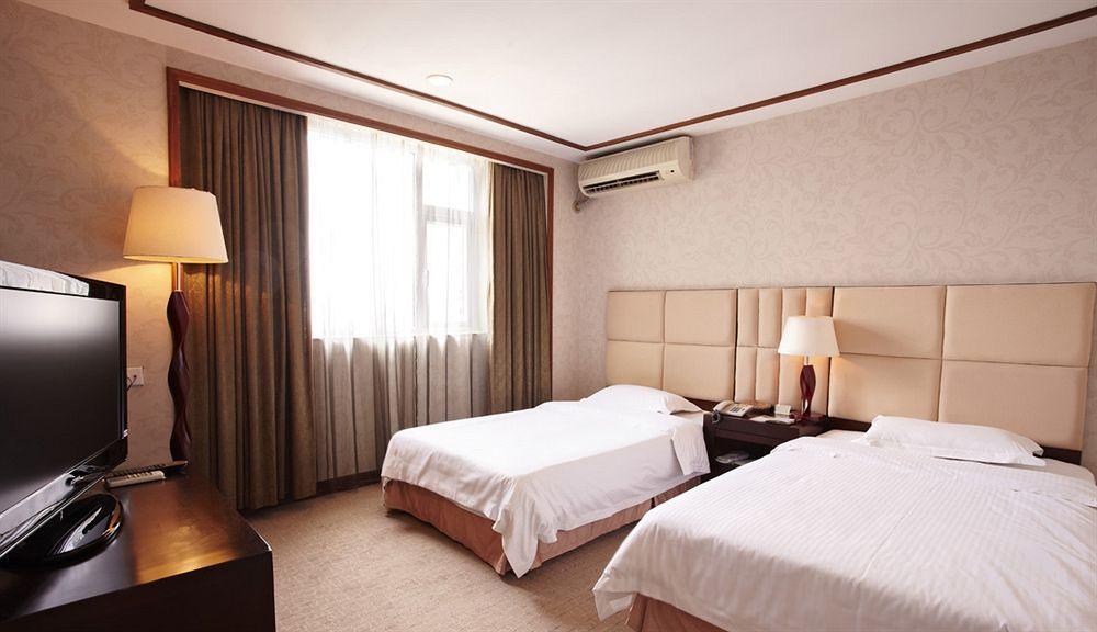 Warm Yes Business Hotel Guangzhou Exterior photo