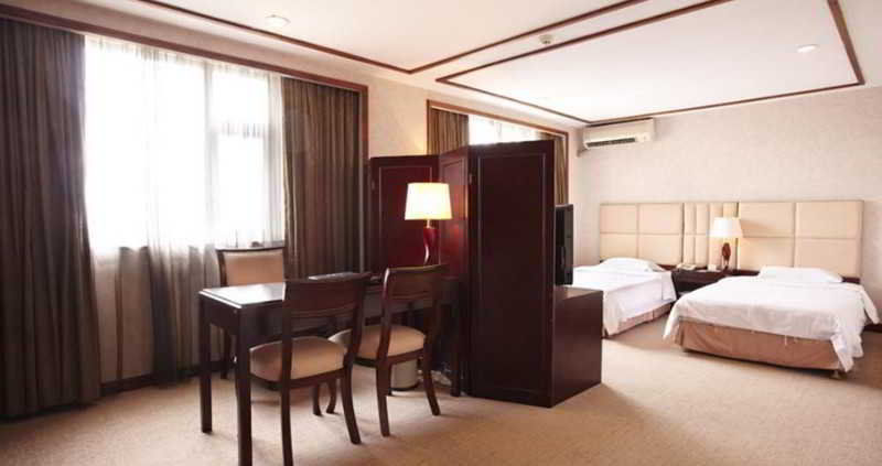 Warm Yes Business Hotel Guangzhou Exterior photo